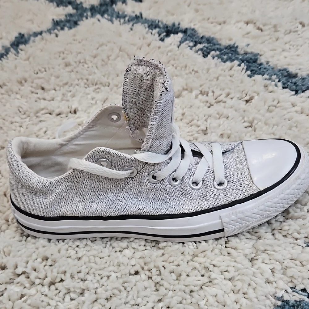 Casual Gray and White Women's Sneakers - Picture 5 of 14